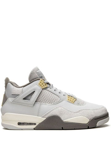 Jordan
Air Jordan 4 Craft "Photon Dust" sneakers