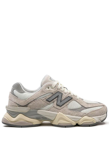 New Balance
baskets 9060 en daim