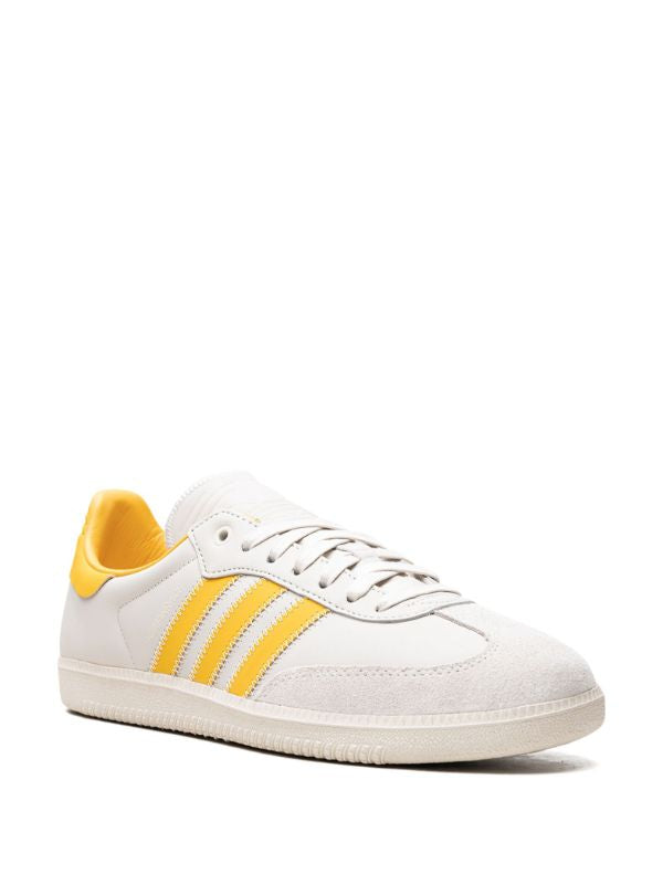 adidas
x Pharrell Williams baskets Samba 'Bold Gold'