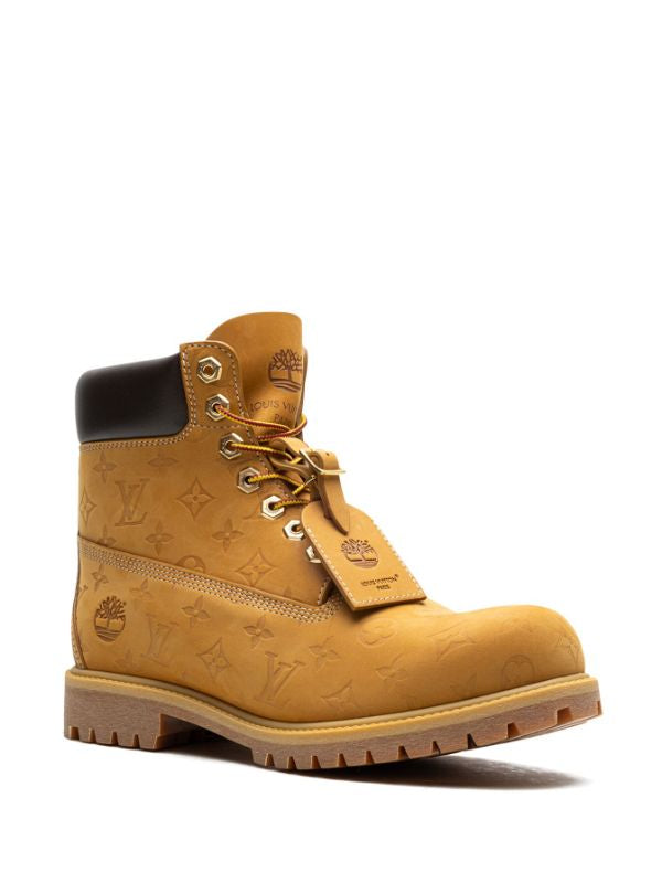 Louis Vuitton Pre-Owned
x Timberland bottines 'Wheat'