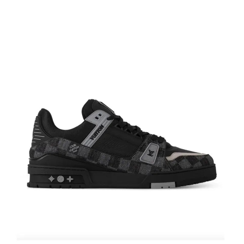 LOUIS VUITTON Trainer Lifestyle Shoes Men Low-Top Black