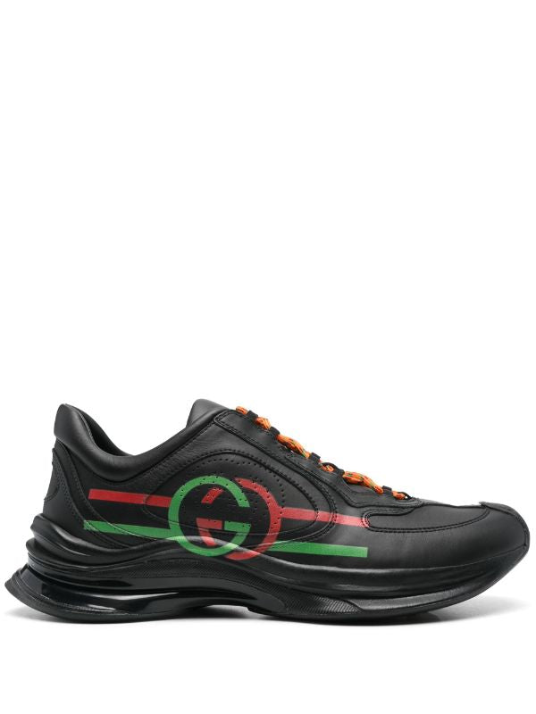 Gucci
baskets Run à lacets


Fabrication : Italie